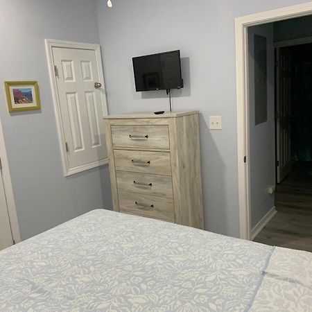 Cozy Cottage Surrounded By Fun Pass Christian Εξωτερικό φωτογραφία